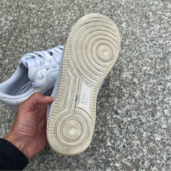 Nike Air Force 1 shoes - Picture 8 of 8